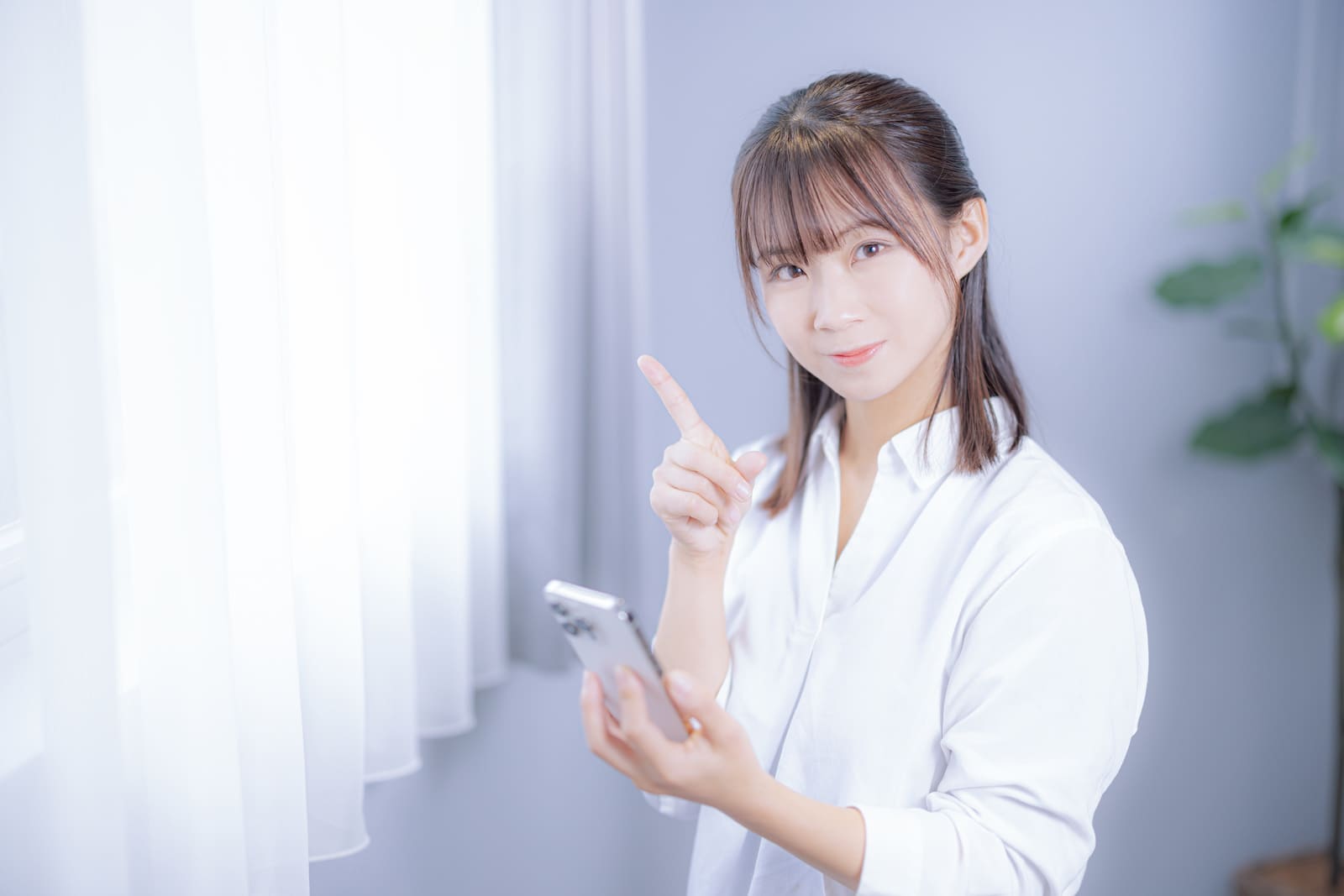 女性
